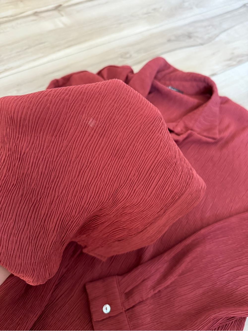 Lulu's Textured Button-Up Shirt - Picture 4 of 10
